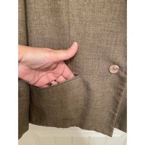 Alfred Dunner Women's Blazer Size 18 Tan Polyester Button Front Classic Fit Jack - Picture 6 of 15
